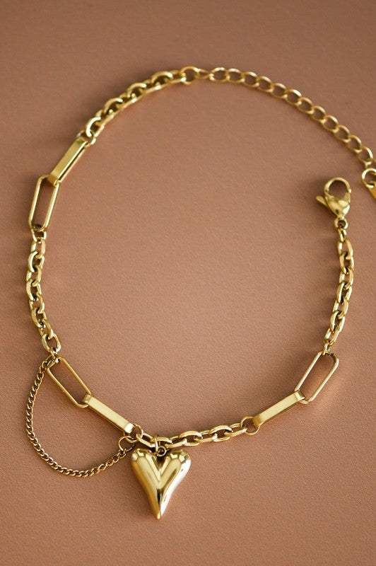 SACRED | HEART CHARM BRACELET