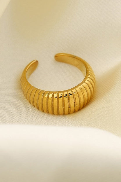TRISH | STRIPPED OPEN RING
