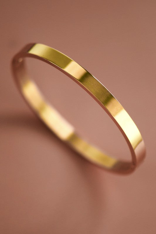 CHIC | BANGLE BRACELET