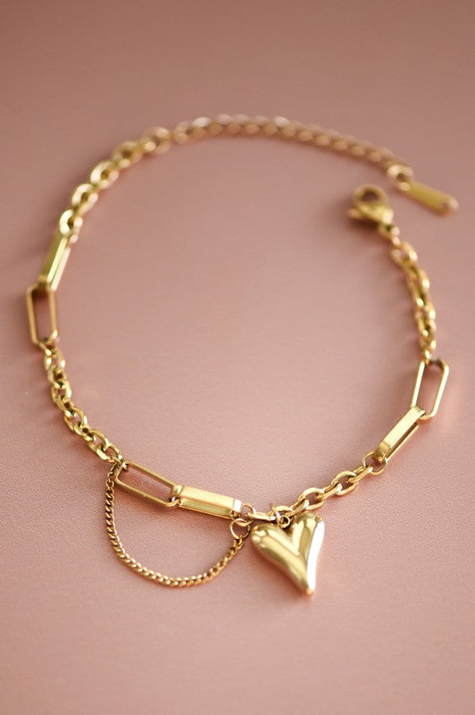 SACRED | HEART CHARM BRACELET