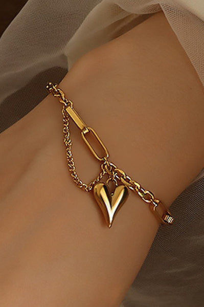 HANNAH | Heart Charm Bracelet