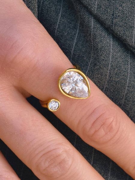 KELLAN | OPEN OVAL RING