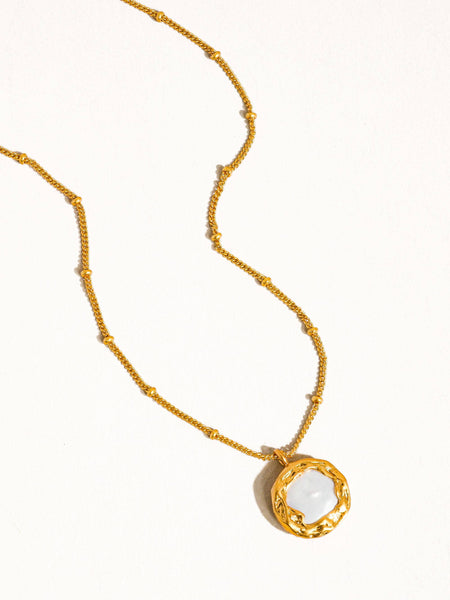 LYDIA | VINTAGE ROUND PEARL NECKLACE