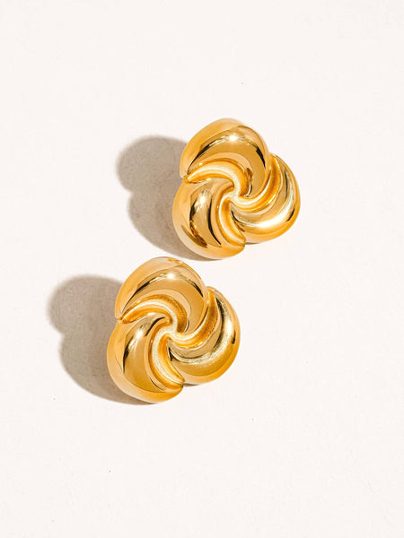 TAYLOR | TRIANGLE STUDS