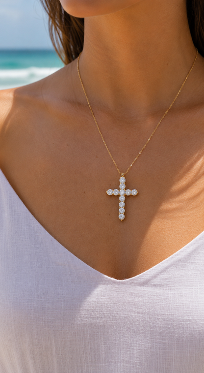 HALO | ROUNDED CROSS PENDANT NECKLACE