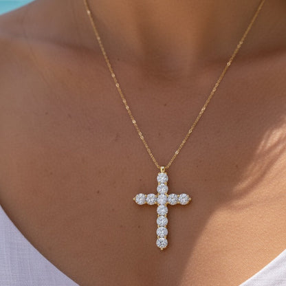 HALO | ROUNDED CROSS PENDANT NECKLACE