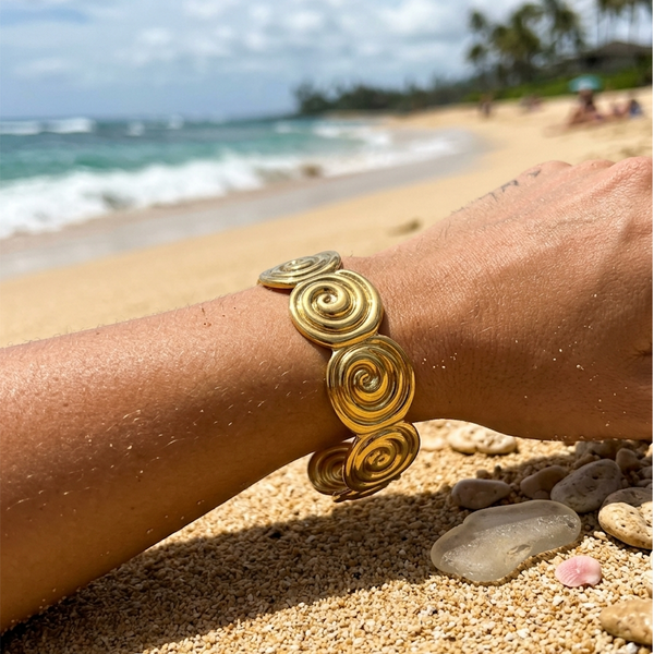 KAELEN | SPIRAL DESIGN CUFF BRACELET