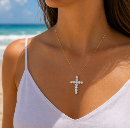 HALO | ROUNDED CROSS PENDANT NECKLACE
