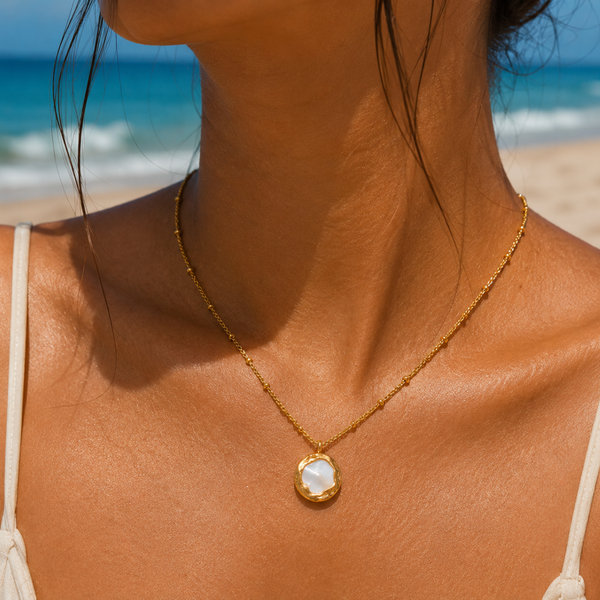 LYDIA | VINTAGE ROUND PEARL NECKLACE