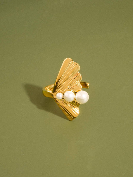 KALA | PEARL STATEMENT RING